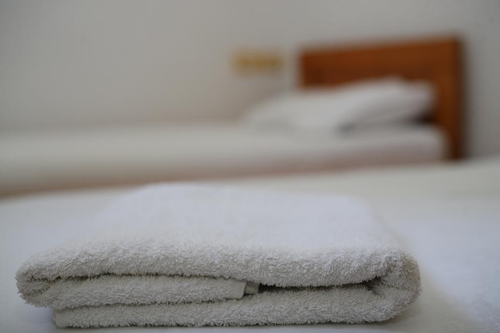 Hotel Alpine Vlorë Dış mekan fotoğraf