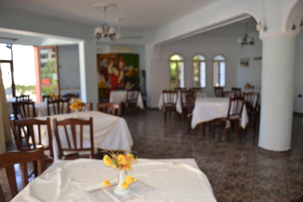 Hotel Alpine Vlorë Dış mekan fotoğraf