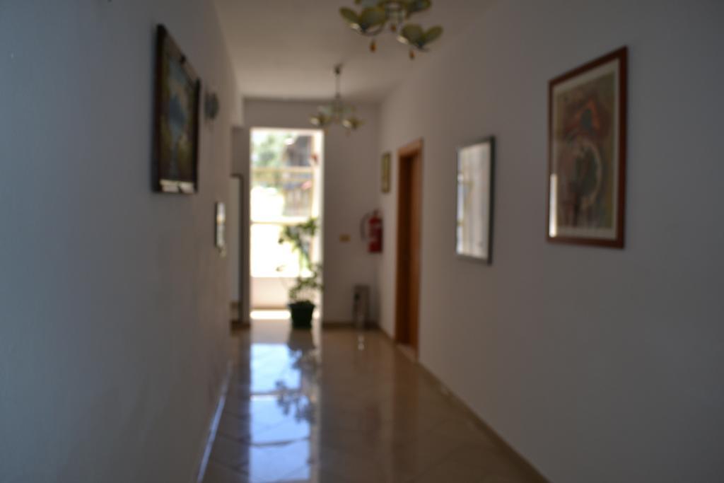 Hotel Alpine Vlorë Dış mekan fotoğraf